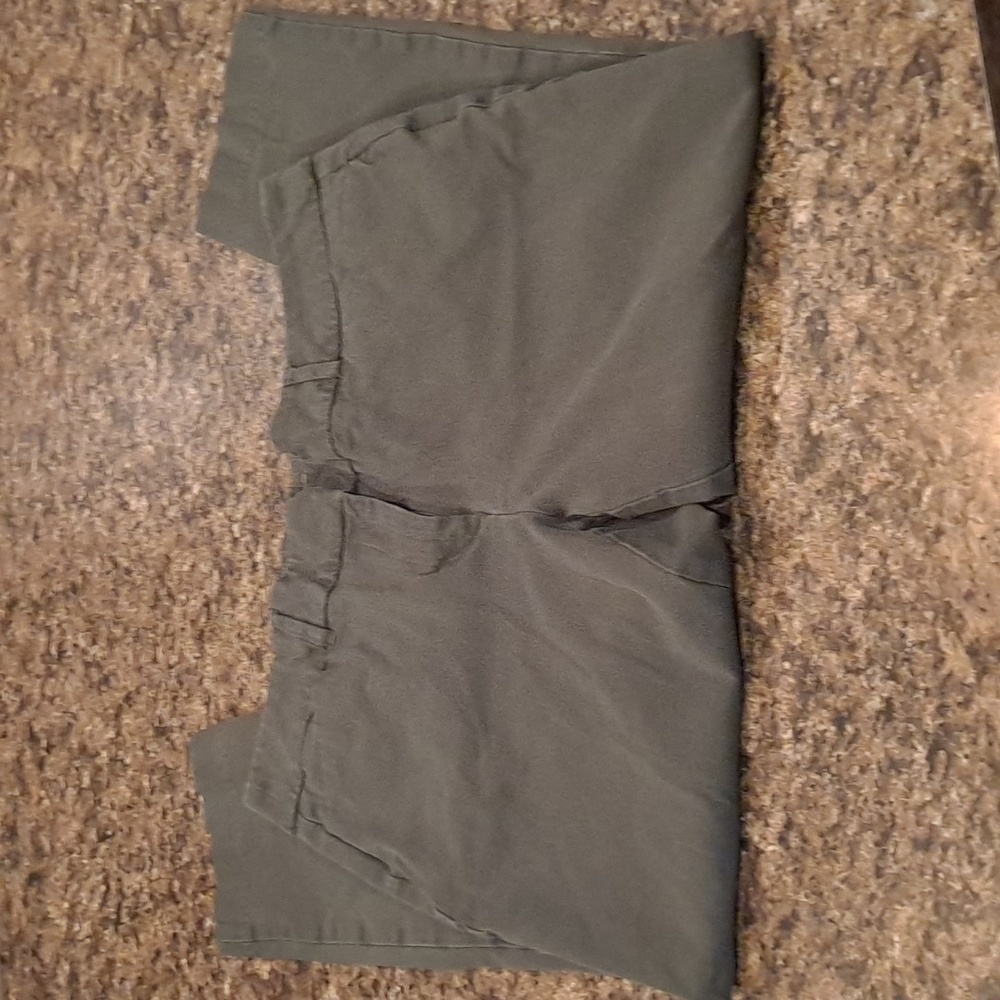ankle pants